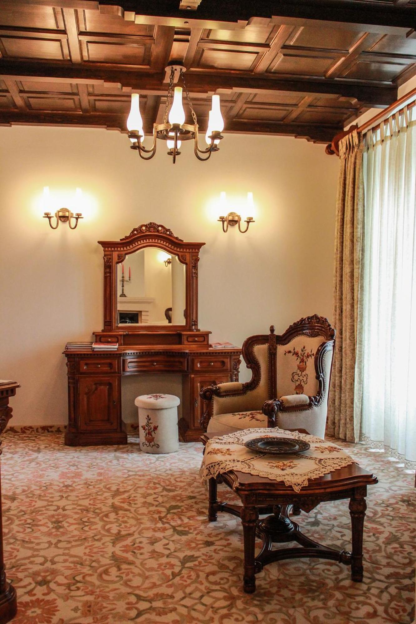 Hotel Medieval Alba Iulia Exterior foto